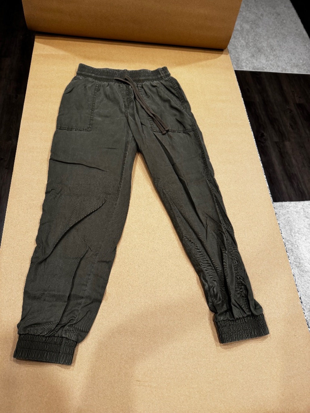 Jogger pants (2)